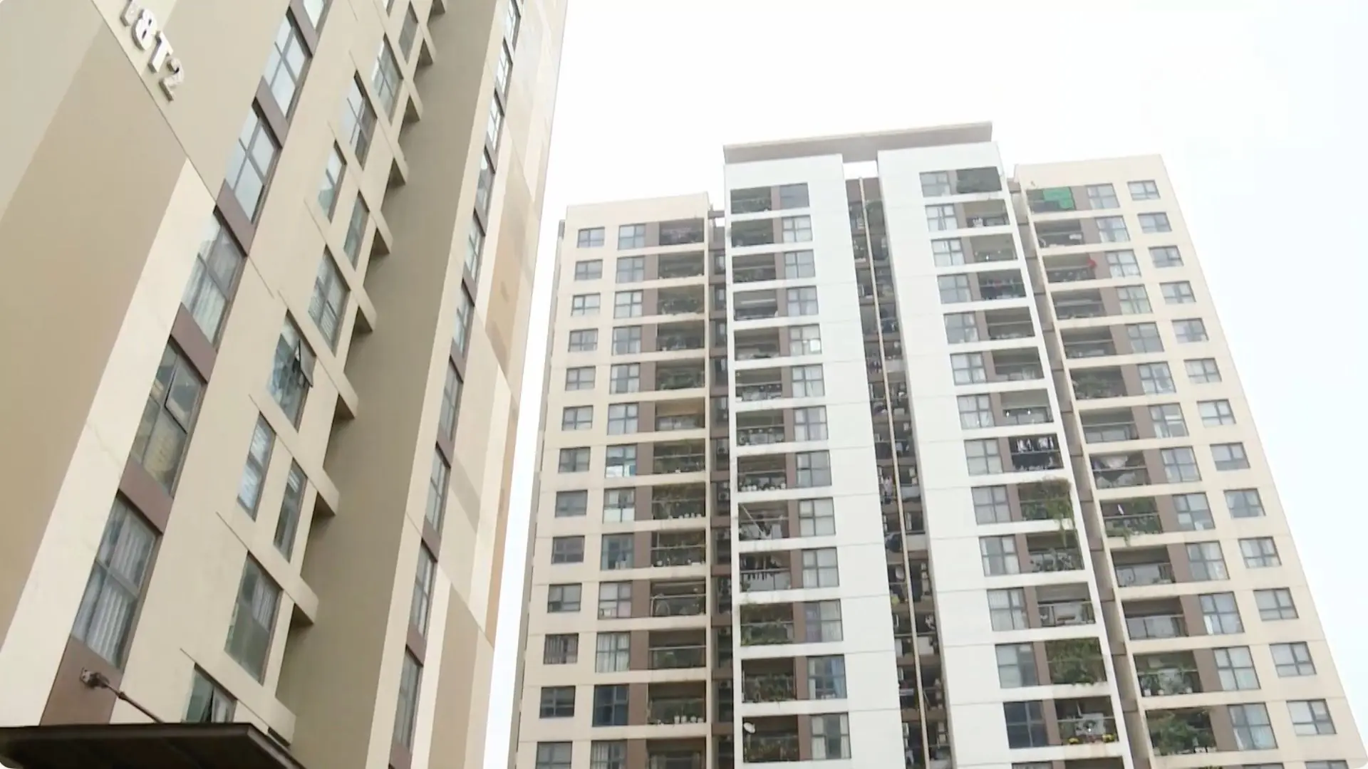 Thị trường nhà ở Hà Nội & TP.HCM diễn biến trái chiều